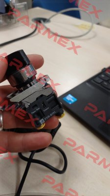 button for 	PXB-B391 Parker