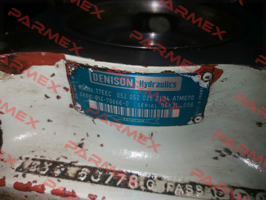 T7EEC 052 052 025 2L34 A1M0 70 / 014-70666-0 Denison (Parker)